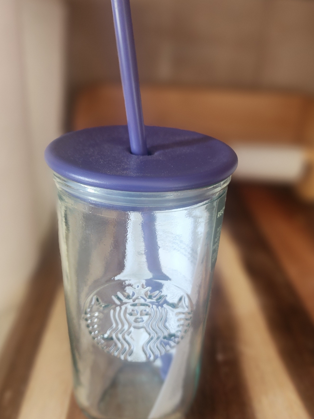 Starbucks 16 Oz Glass Tumbler Triangle Shaped Purple LID